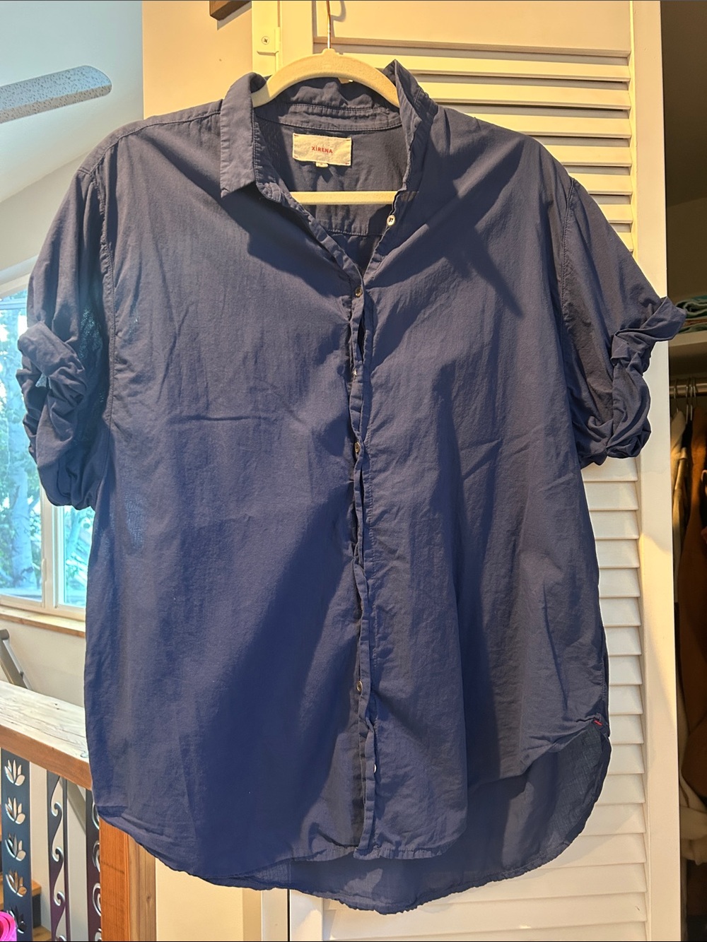 XiRENA Navy Blue Relaxed Button-Down Shirt